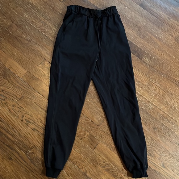 Lululemon stretch high rise joggers - Picture 3 of 9